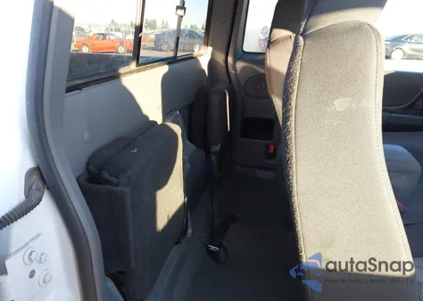 2008 Ford Ranger Xlt z USA, uszkodzony, nr VIN 1FTZR45E98PA16077